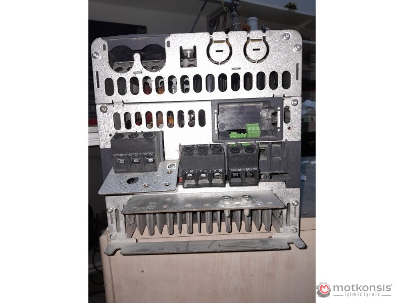 İkinciel Danfoss FC102 30KW - 131F5454 Sürücü İnverter Driver